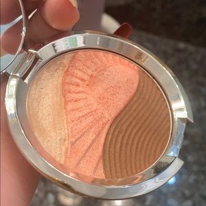 Becca X chrissy teigen